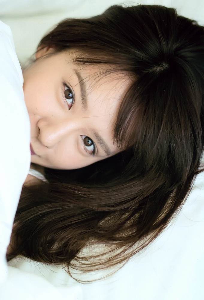 山田菜々 画像095