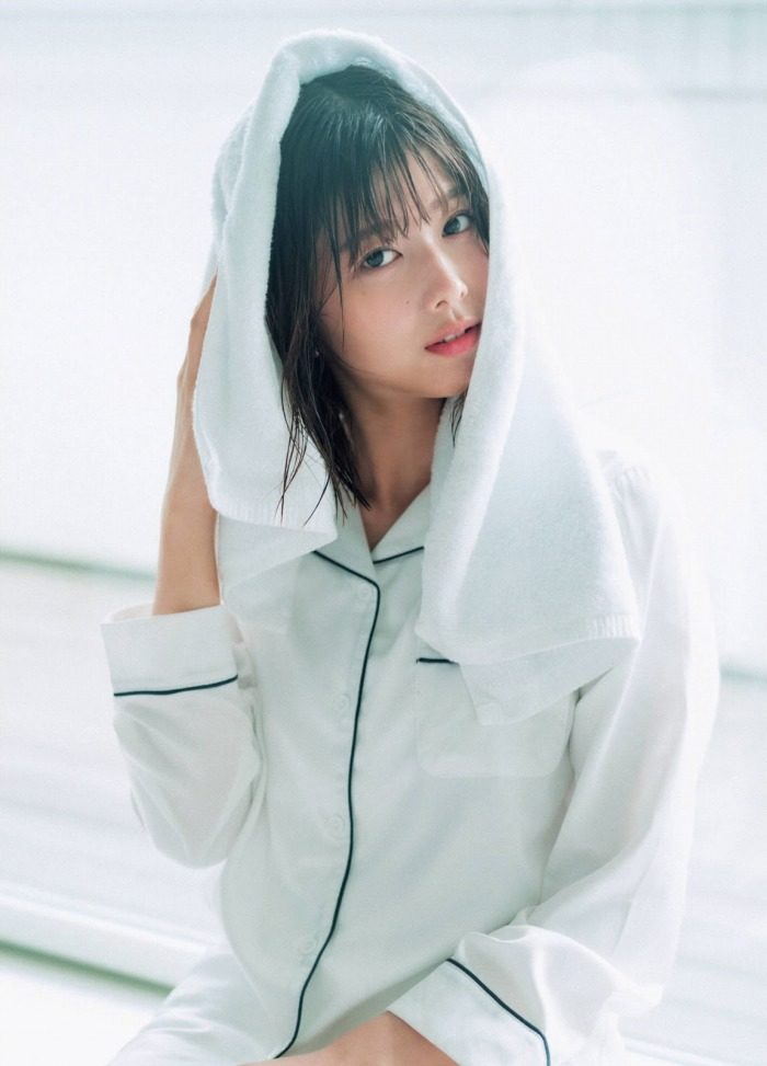 渡邉理佐 画像004