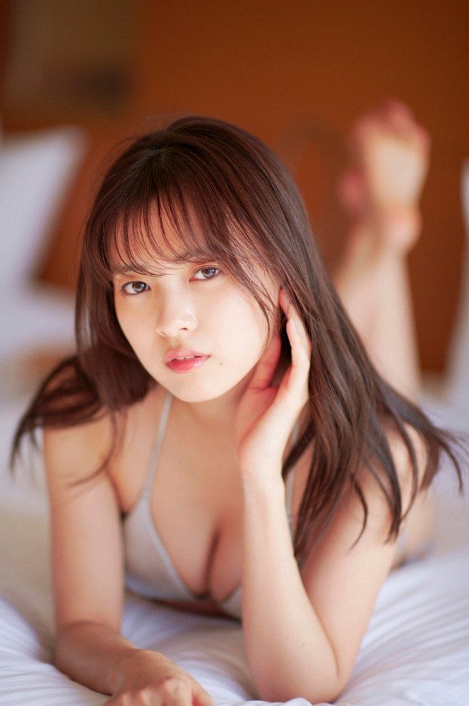 新條由芽 画像053