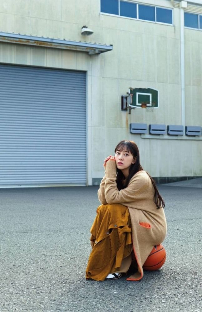 堀未央奈 画像039
