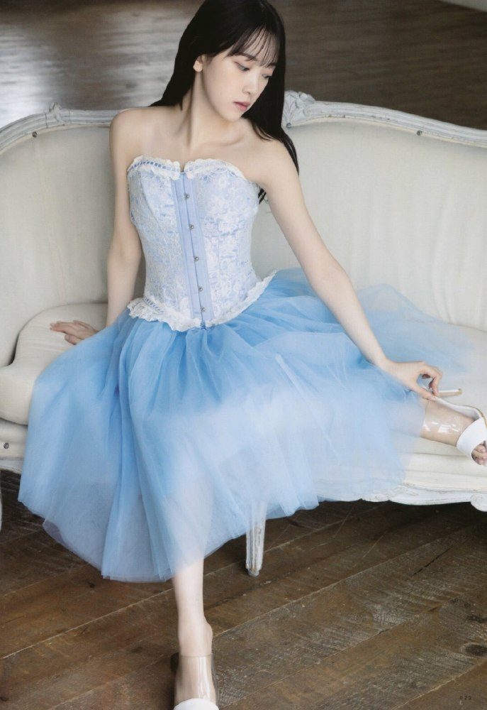 堀未央奈 画像008