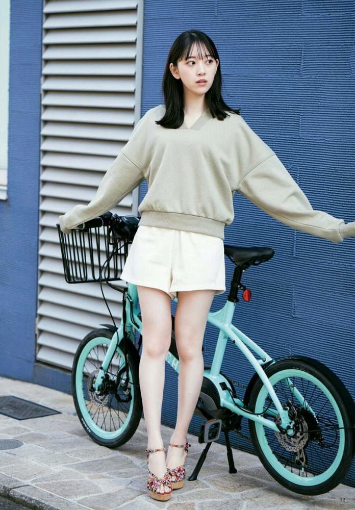 堀未央奈 画像019