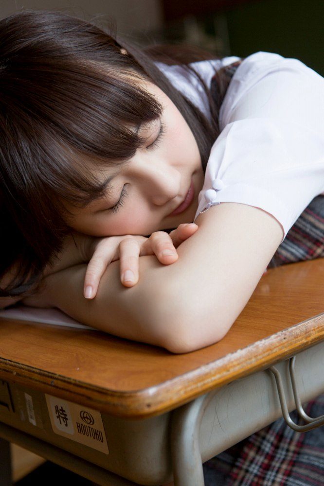 生駒里奈 画像005