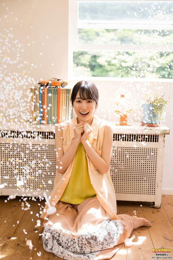 賀喜遥香 画像032
