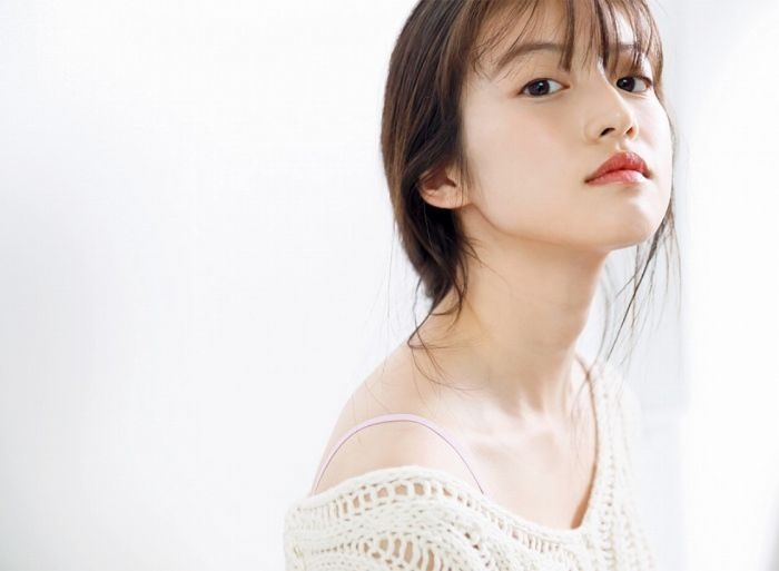 今田美桜 画像009