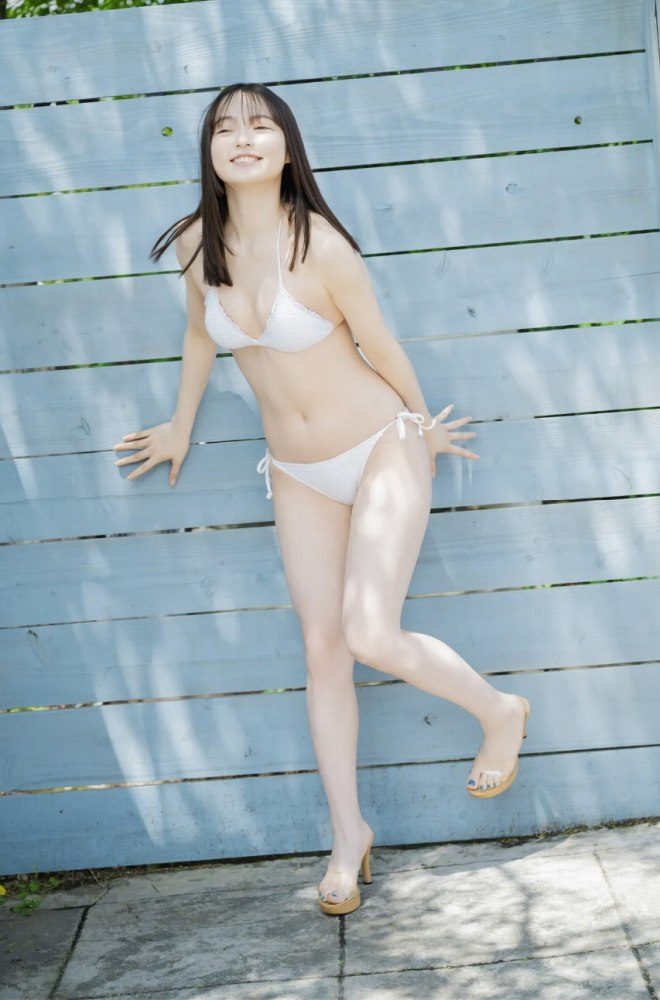 坂巻有紗 画像001