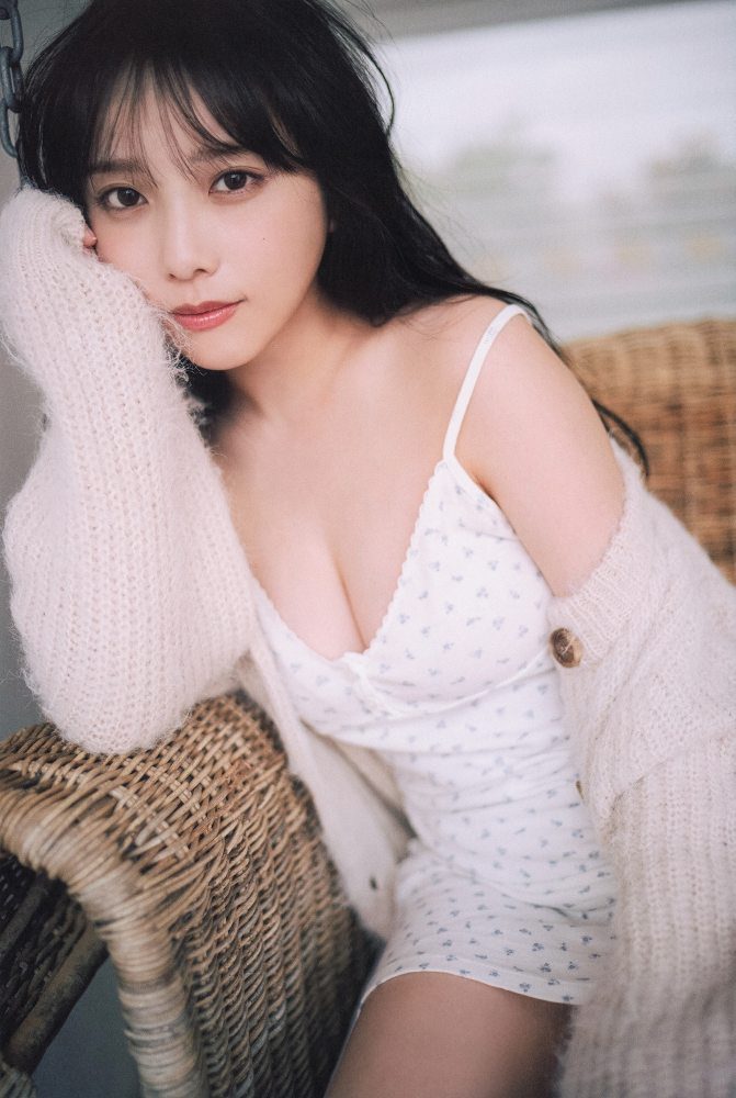 与田祐希 画像010