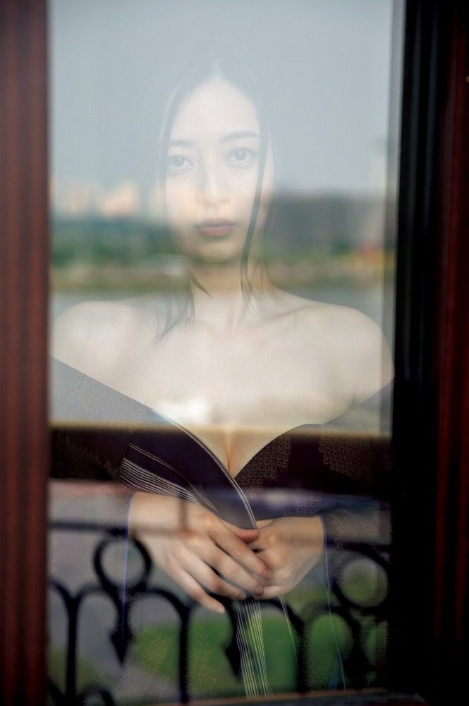 逢沢りな 画像001