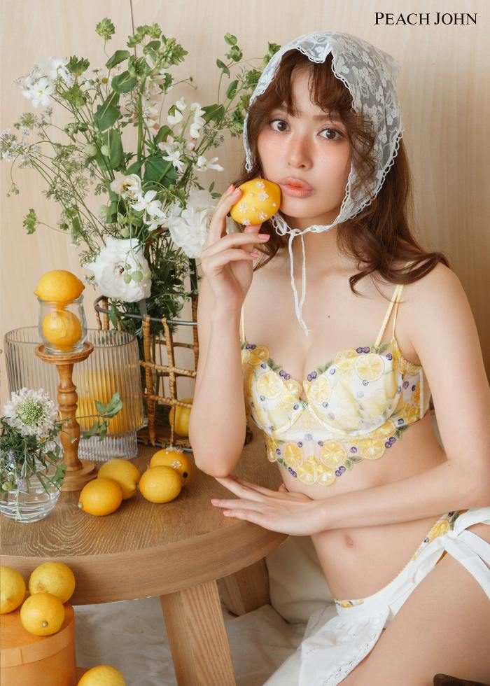 内田理央 画像005