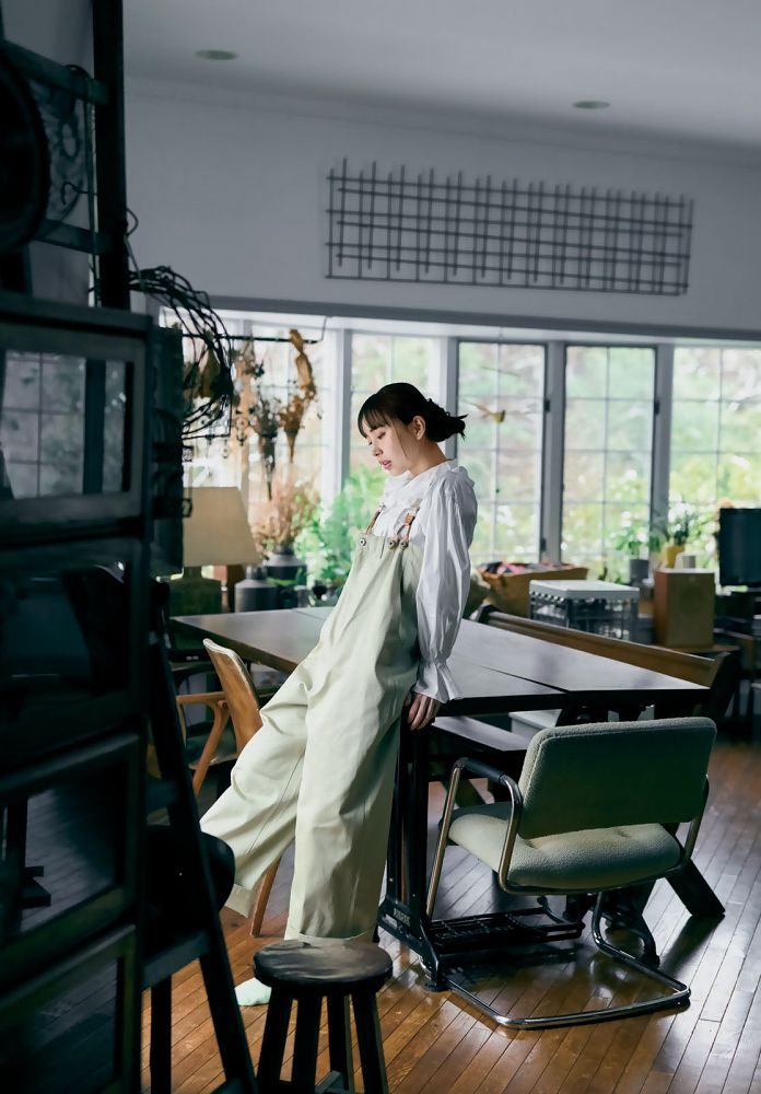 井桁弘恵 画像006