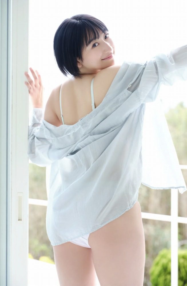 榎原依那 画像002