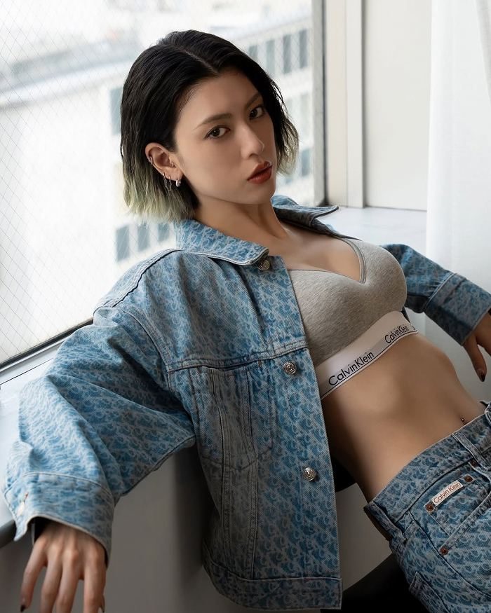 三吉彩花 画像005