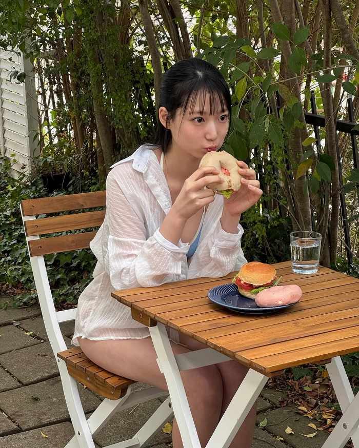 百田汐里 画像045