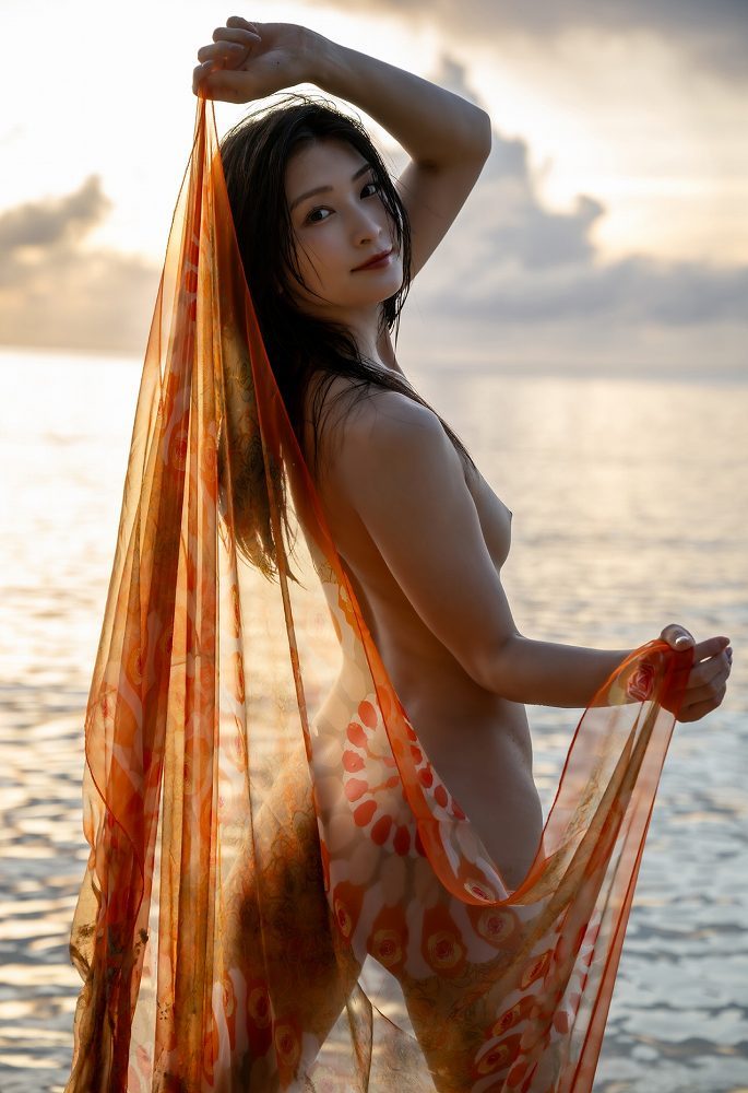 本庄鈴 画像006
