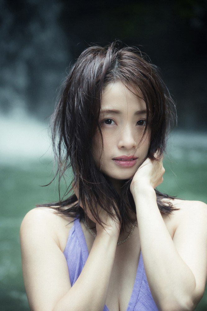 上戸彩 画像002
