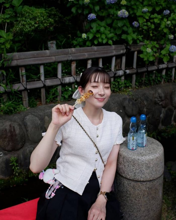 足立梨花 画像007