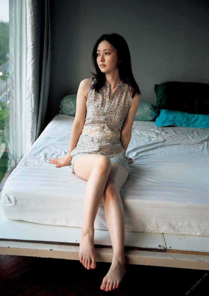 逢沢りな 画像004