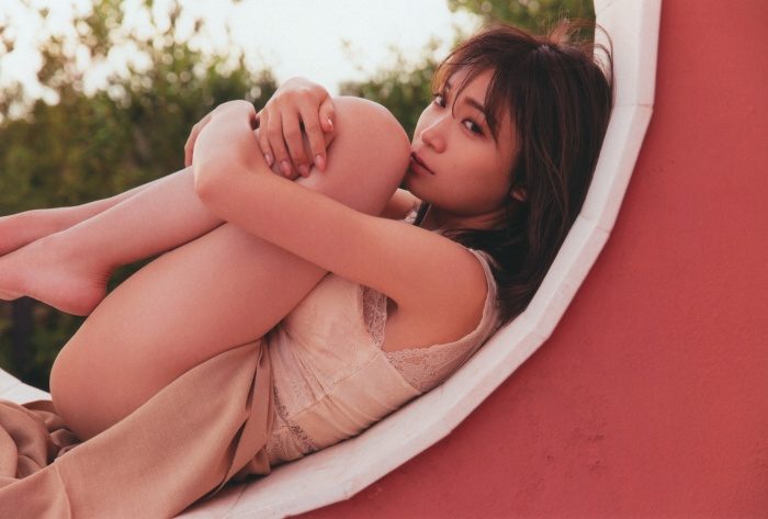 秋元真夏 画像005