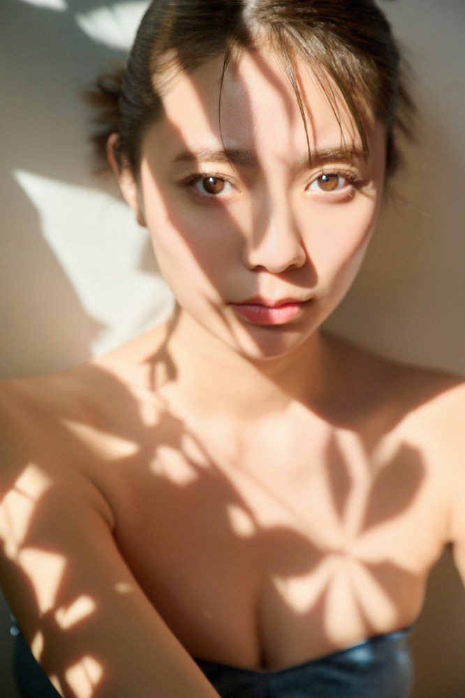 川津明日香 画像002