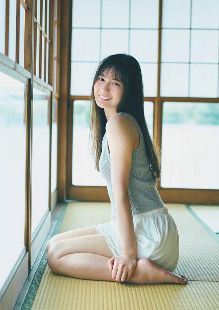 小坂菜緒 画像002