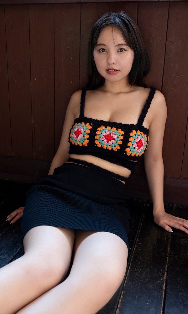 本郷柚巴 画像003