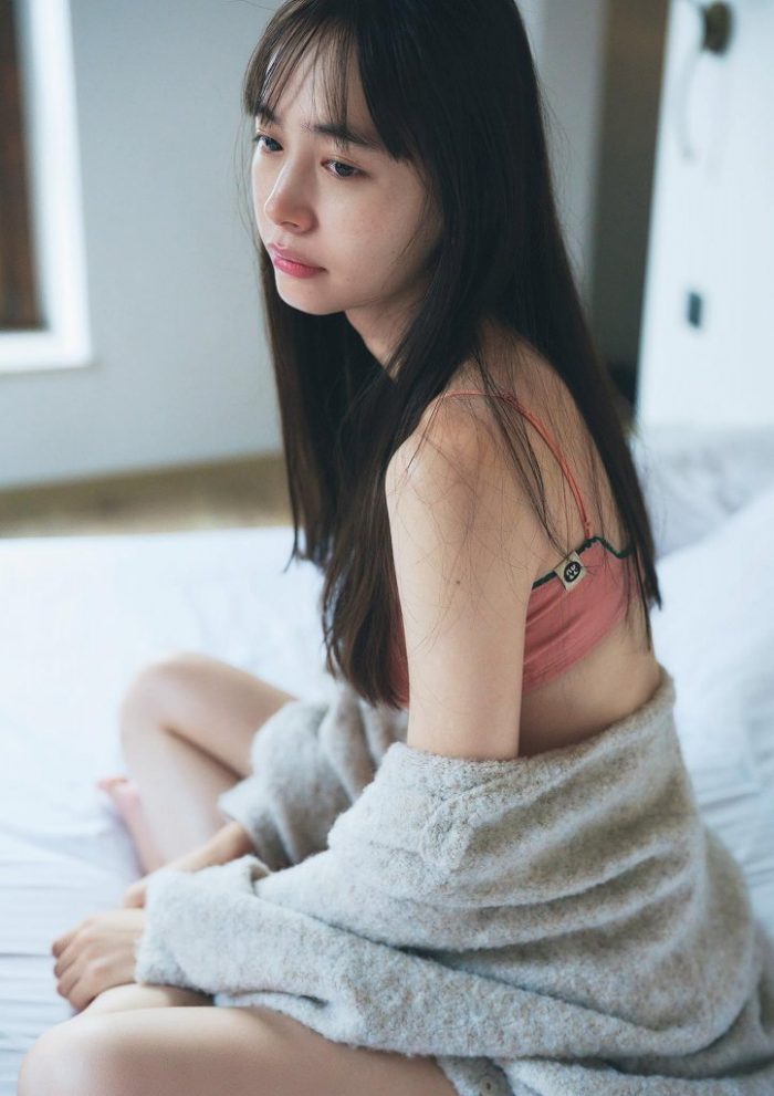 井桁弘恵 画像010