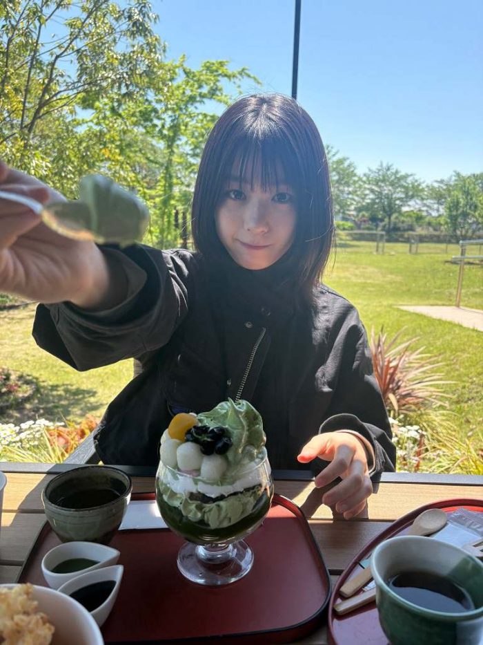 髙野真央 画像065