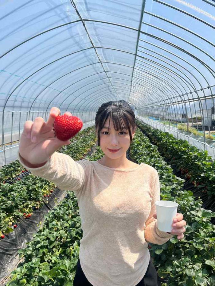 髙野真央 画像066