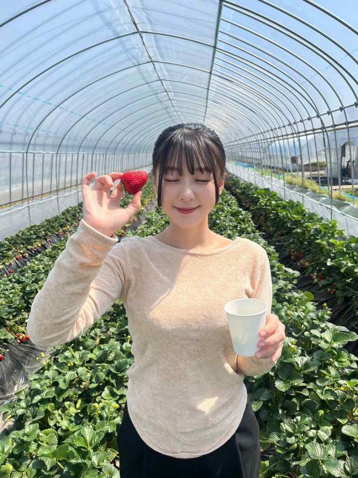 髙野真央 画像067