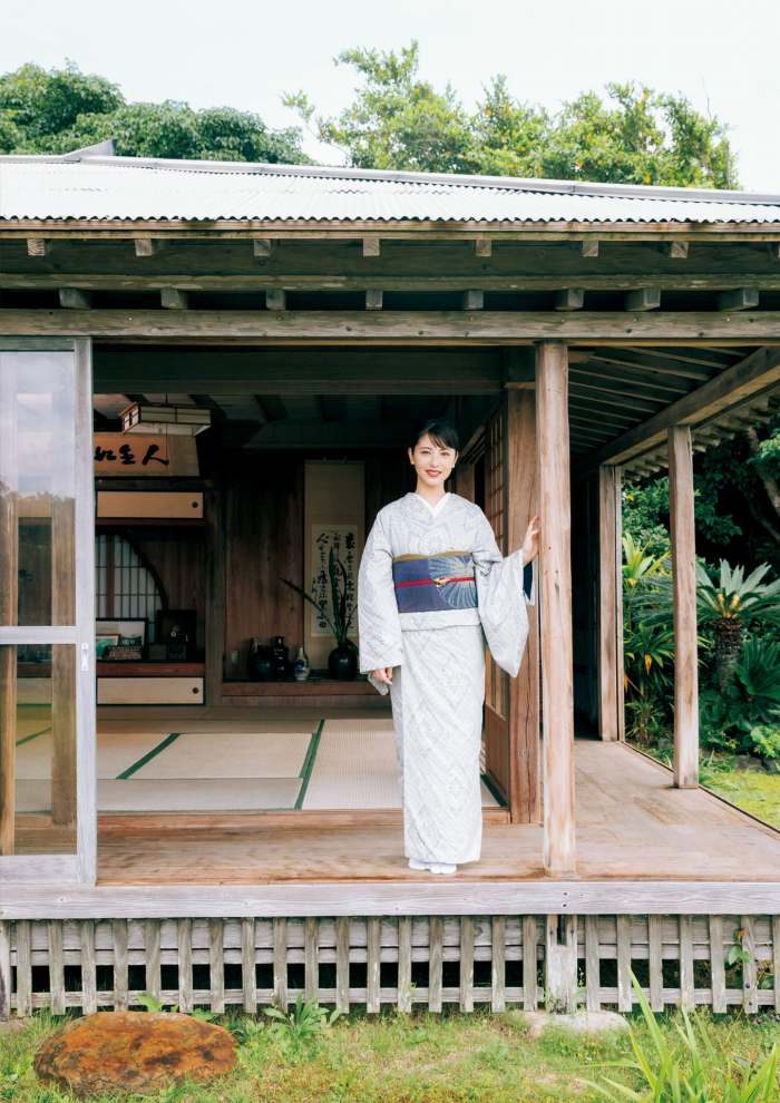 浜辺美波 画像006