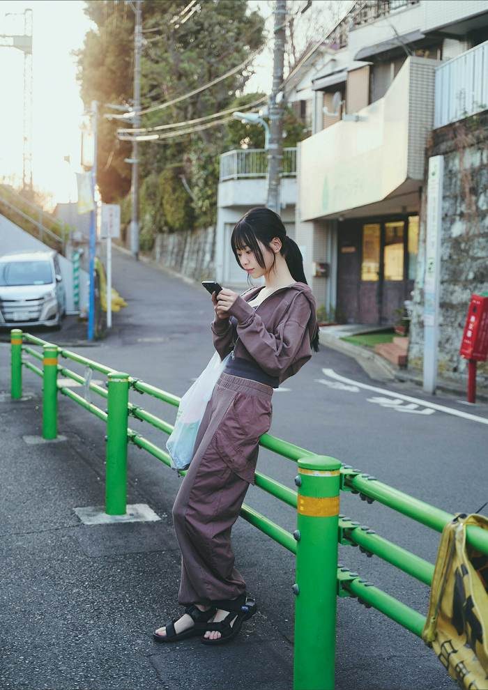 千星真穂 画像005