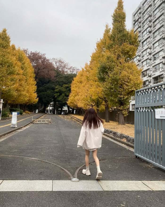 千星真穂 画像059