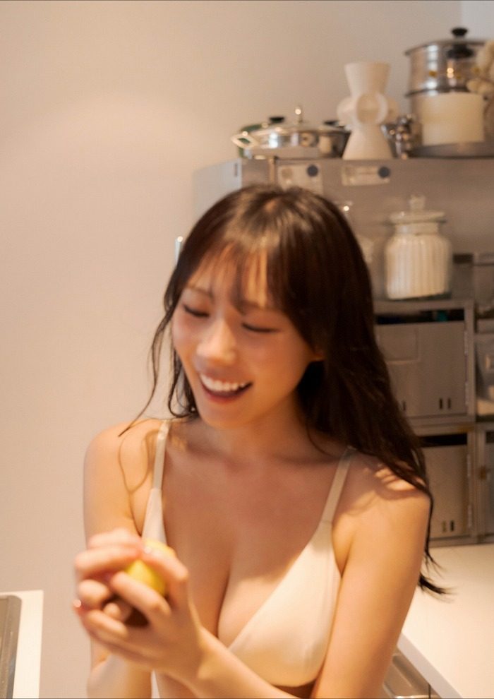 横野すみれ 画像004