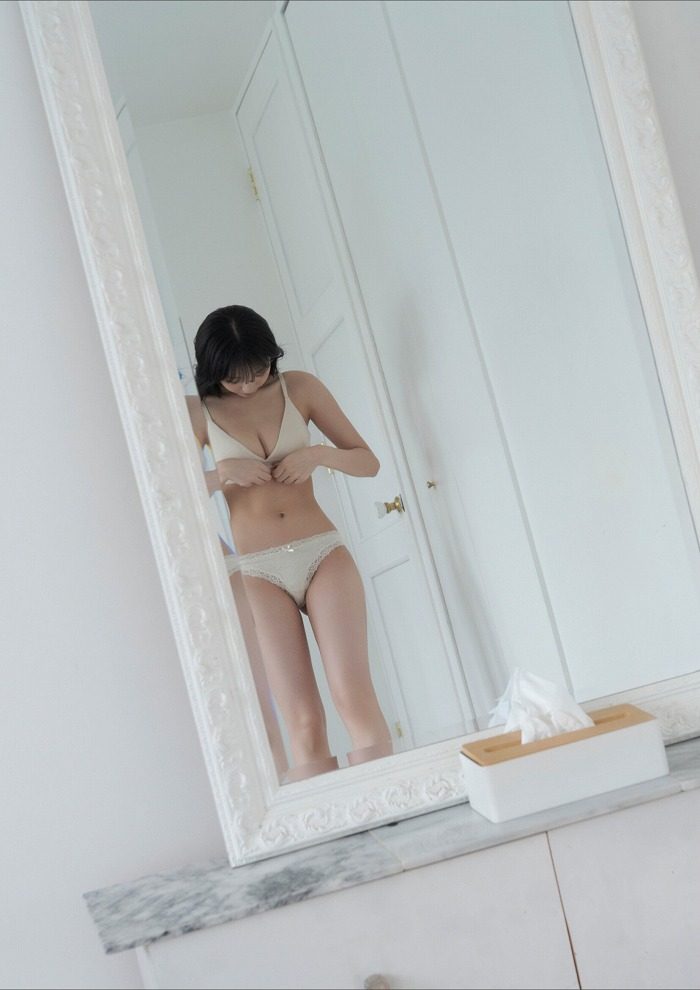 横野すみれ 画像007