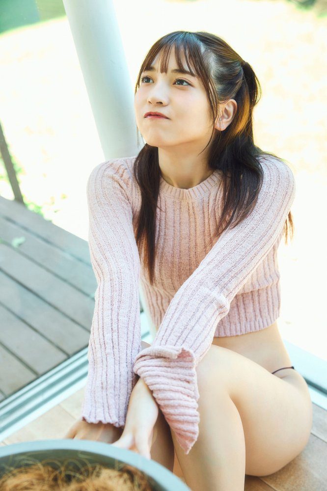 黒嵜菜々子 画像003