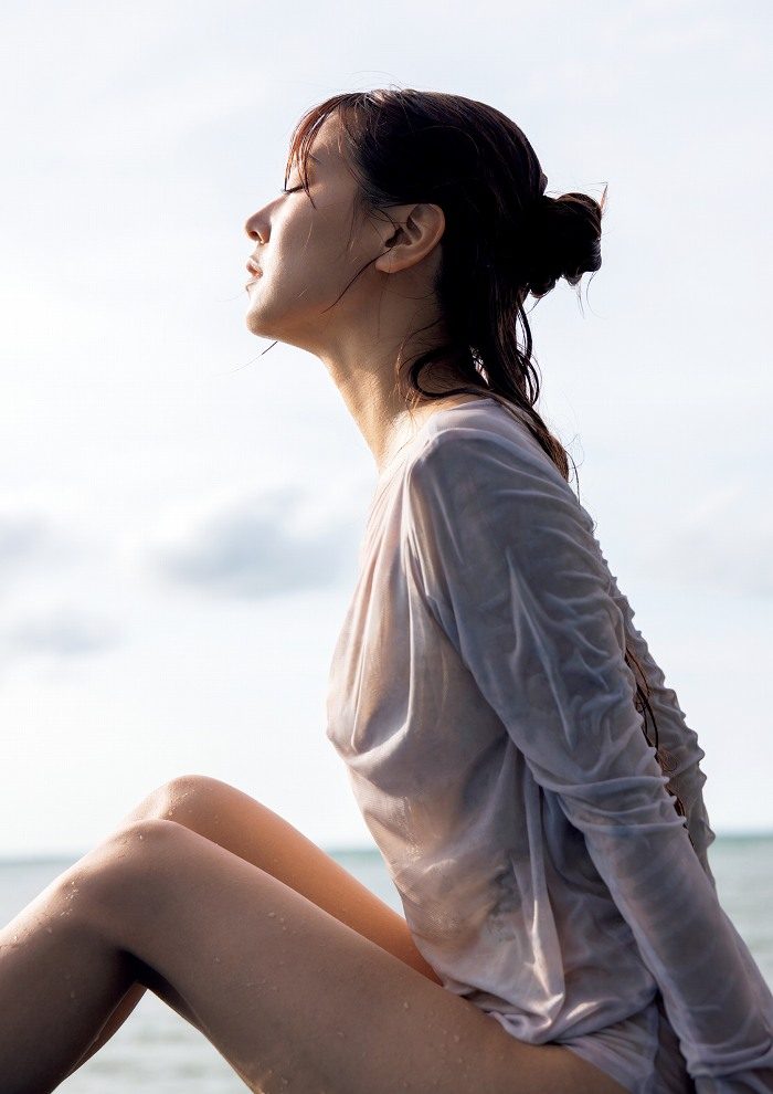 白間美瑠 画像003