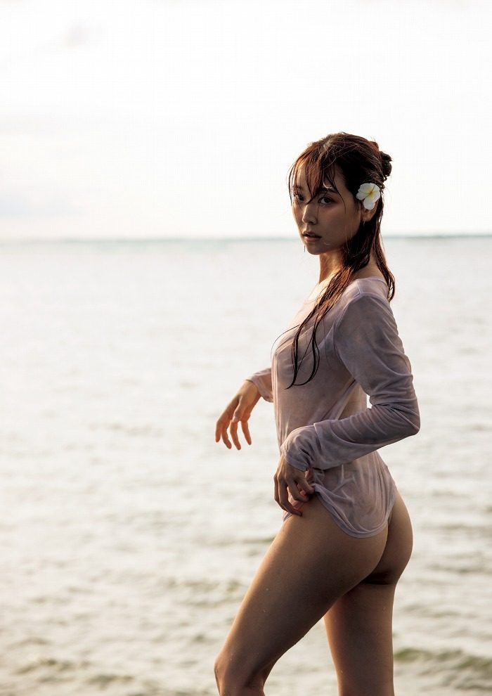 白間美瑠 画像004