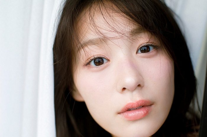 髙野真央 画像003