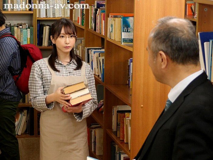 新妻ゆうか 画像076