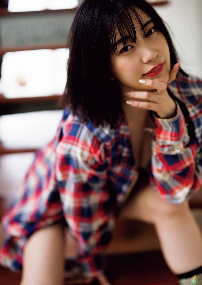 美谷朱音 画像001