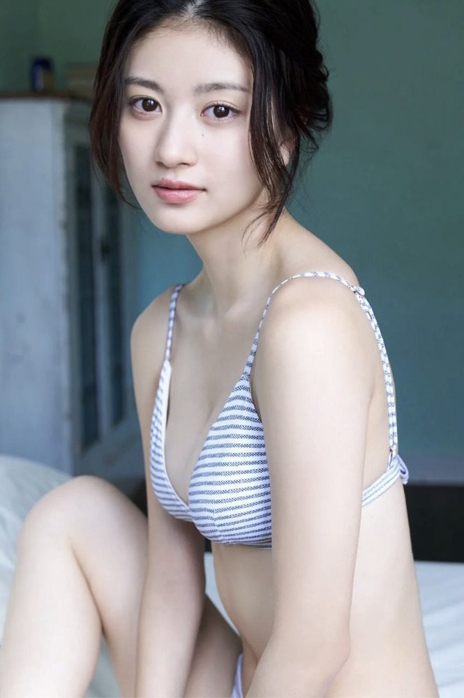 吉田あかり 画像008