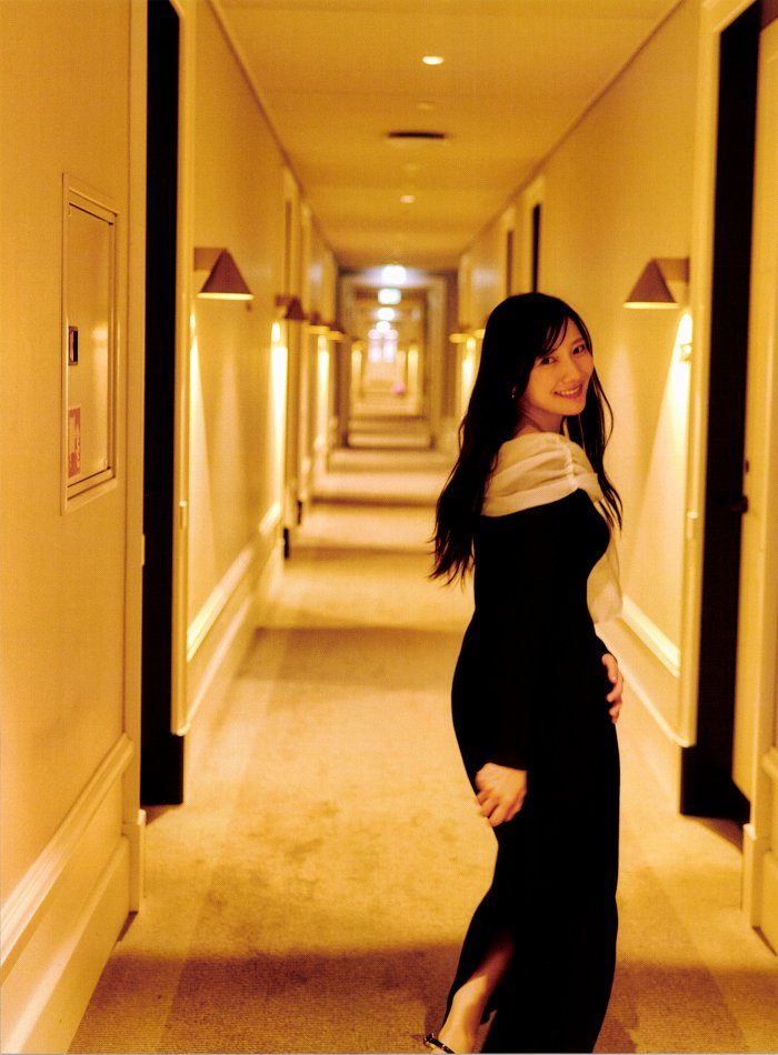 河田陽菜 画像002