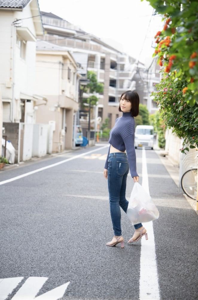 瀧本雫葉 画像005