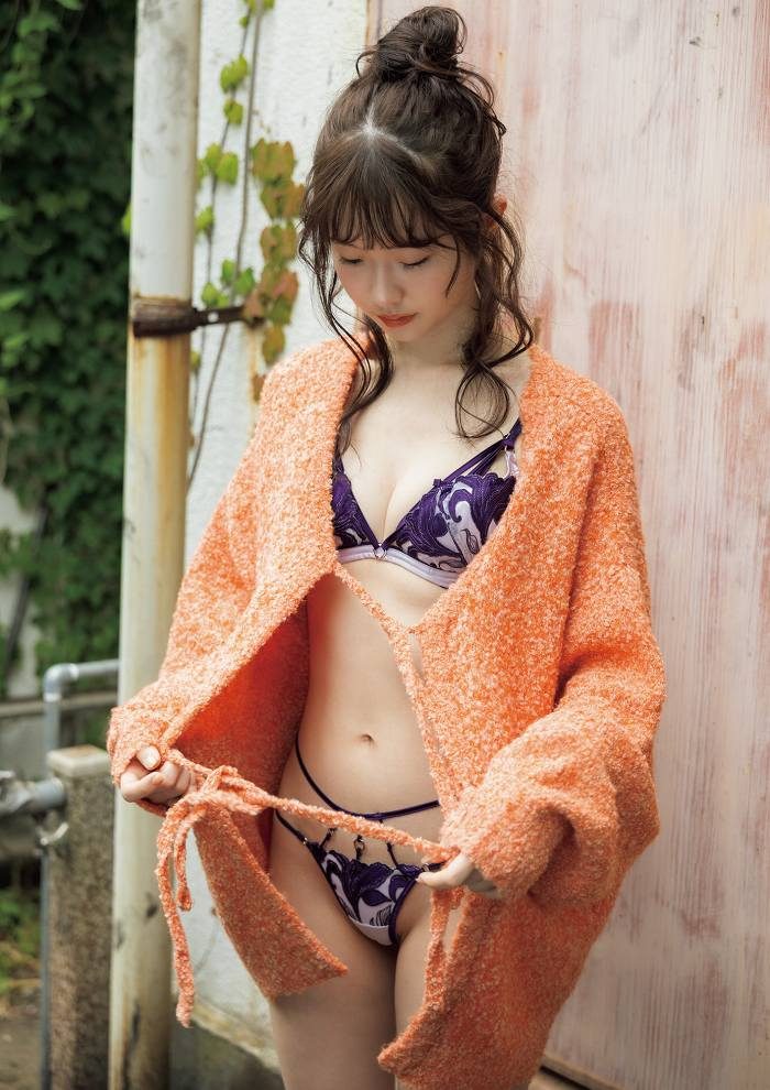 白上咲花 画像022