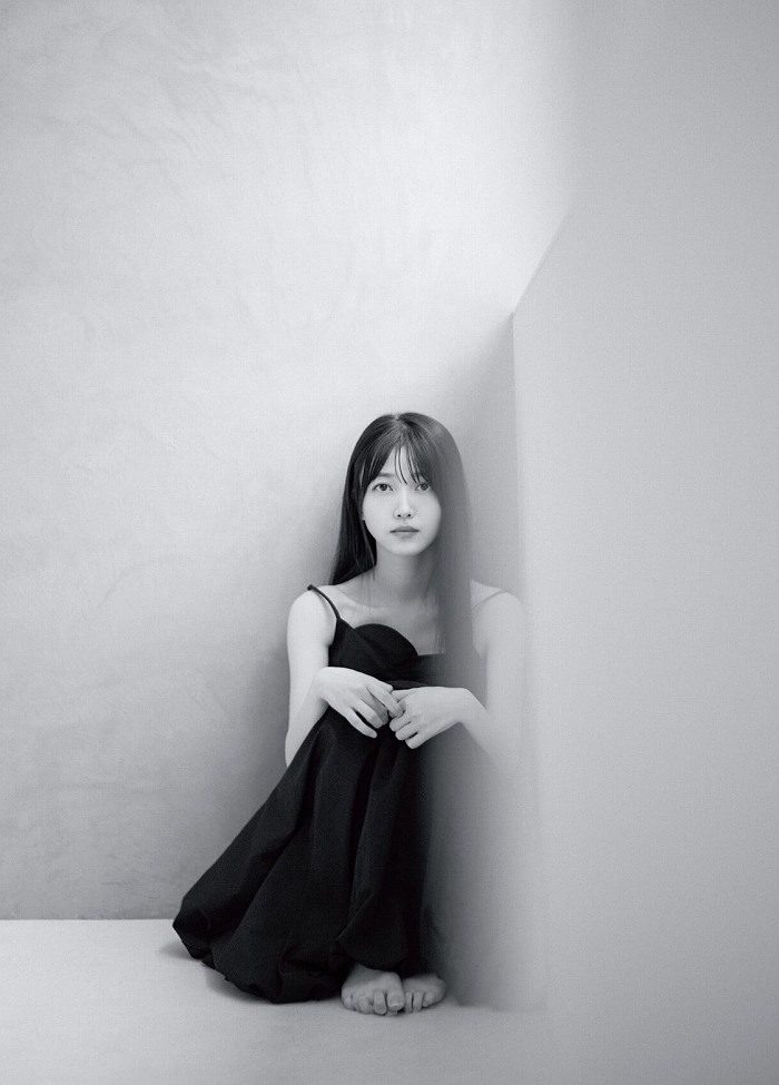 久保史緒里 画像003