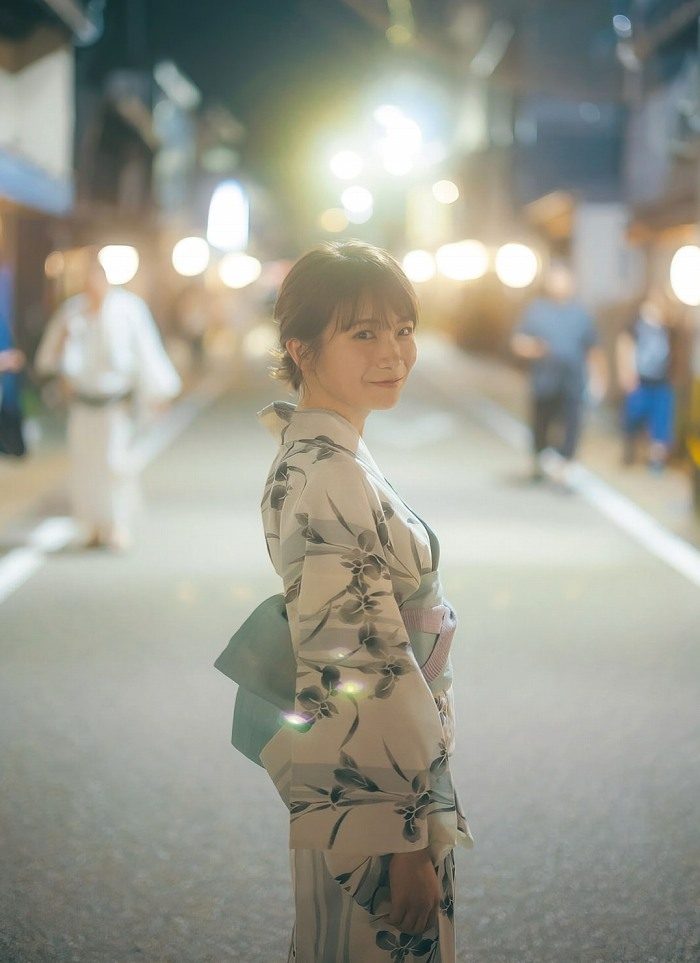 秋元真夏 画像004