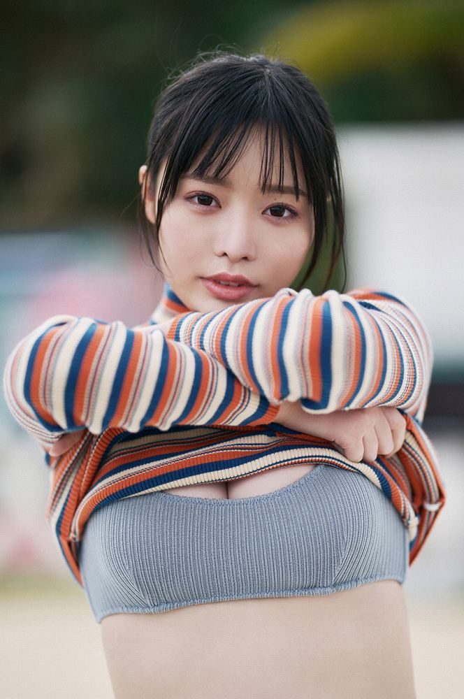 高鶴桃羽 画像005