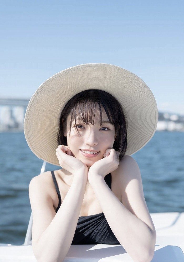 高橋彩音 画像033