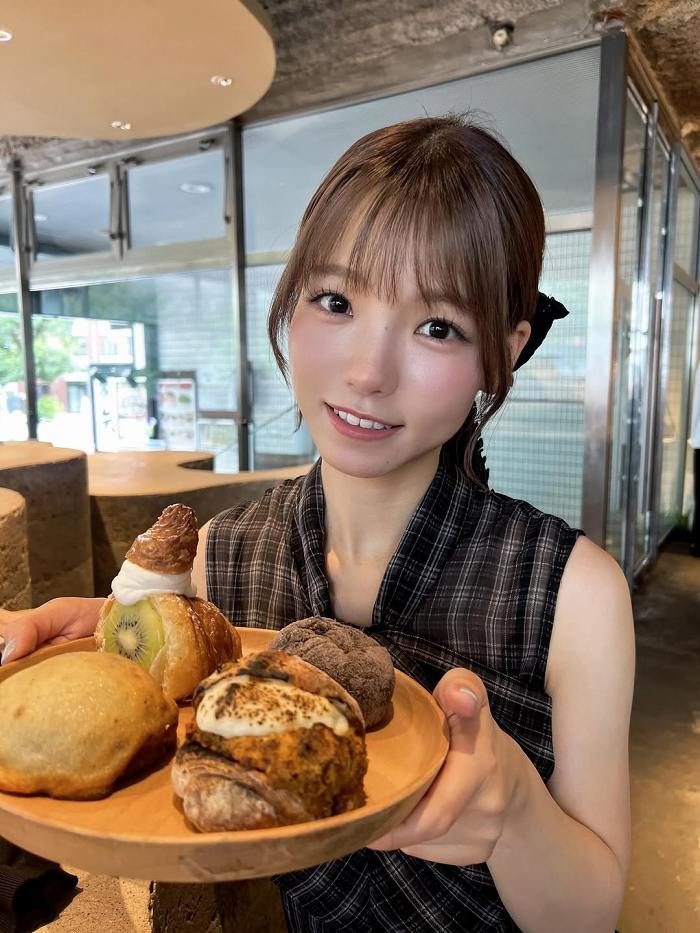 高橋彩音 画像065