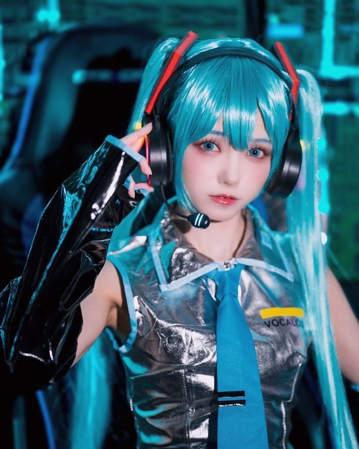 高橋彩音 画像083